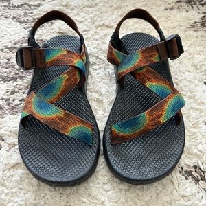 Men’s Size 8 Chacos